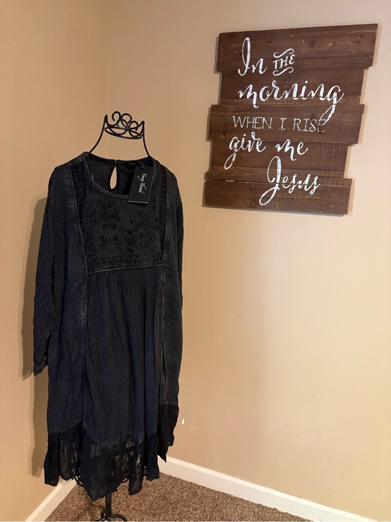 Young Threads Tops - Young Threads Embroidered Black Long Sleeve Tunic Dress with lace